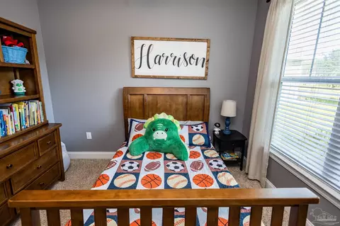 Bedroom - 7915 Silver Maple Dr, Milton, FL 32583 photo 4 of 7
