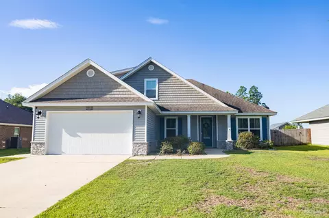 7915 Silver Maple Dr, Milton, FL 32583