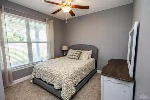 Bedroom - 7915 Silver Maple Dr, Milton, FL 32583 photo 6 of 7