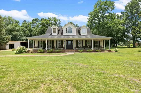 370 Parker Ln, Uriah, AL 36480