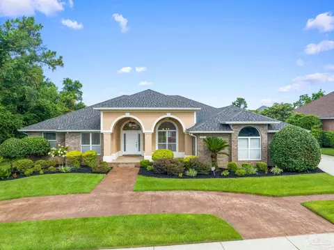 6021 Chapman Cir, Pensacola, FL 32504