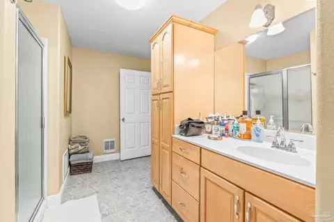 5217 Emerald Dr, Pace, FL 32571 photo 41