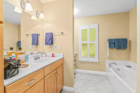 5217 Emerald Dr, Pace, FL 32571 photo 40