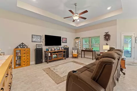 5460 Rowe Trl, Pace, FL 32571 photo 6