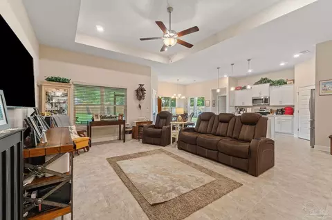 5460 Rowe Trl, Pace, FL 32571 photo 7