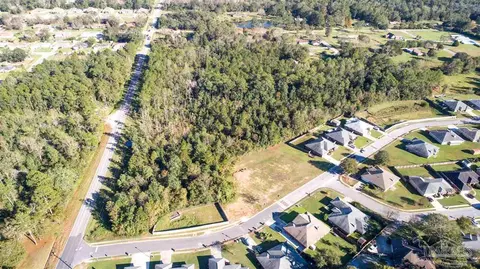 700 E Kingsfiled Rd, Cantonment, FL 32533 photo 17