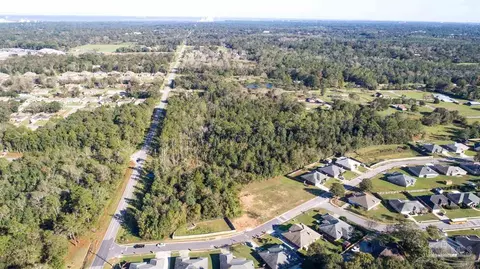 700 E Kingsfiled Rd, Cantonment, FL 32533 photo 18