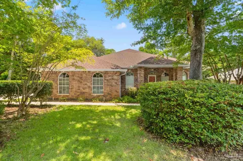 10231 Grackle Ct, Pensacola, FL 32507