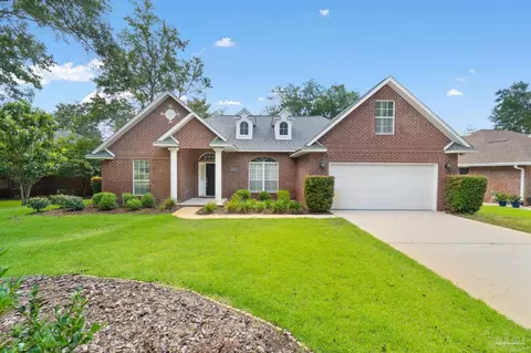 9524 Lorikeet Ln, Pensacola, FL 32507