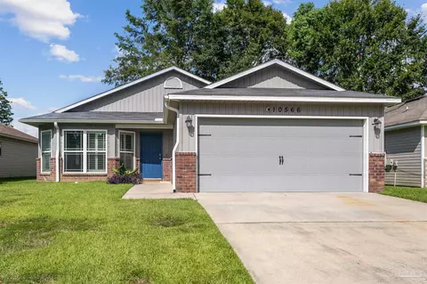 10566 Senegal Dr, Pensacola, FL 32534