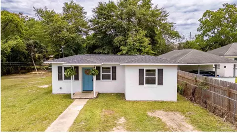 6808 Walker St, Milton, FL 32570 photo 2