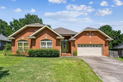 6026 Lancaster Ct, Pace, FL 32571