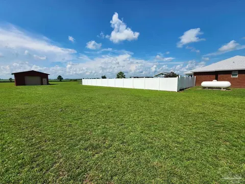 3677 Harvest Rd, Jay, FL 32565 photo 3