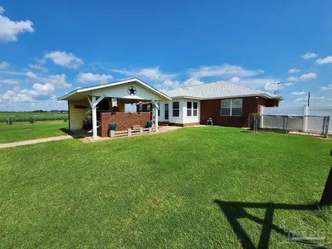 3677 Harvest Rd, Jay, FL 32565 photo 4
