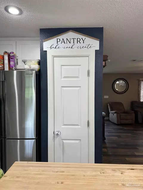 Kitchen - 3790 Nowling Rd, Jay, FL 32565 photo 2 of 3