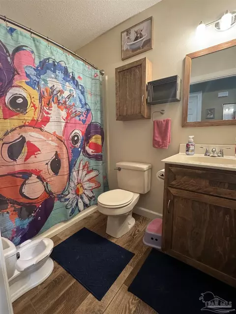Bath - 3790 Nowling Rd, Jay, FL 32565 photo 3 of 3