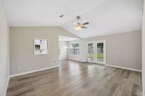 665 Hanley Downs Dr, Cantonment, FL 32533 photo 4