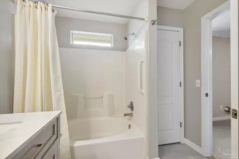 665 Hanley Downs Dr, Cantonment, FL 32533 photo 17