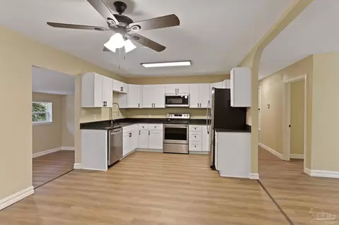 Kitchen - 4654 W Spencer Field Rd, Pace, FL 32571 photo 1 of 4