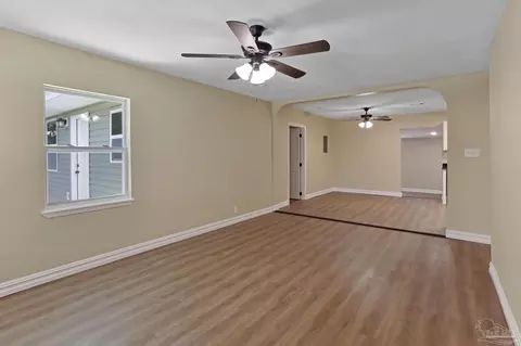Living - 4654 W Spencer Field Rd, Pace, FL 32571 photo 2 of 6
