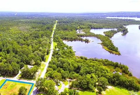 5563 Munson Ln, Milton, FL 32570 photo 3