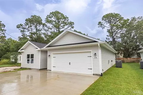 2166 Jeannie St, Navarre, FL 32566