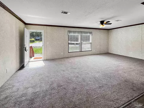 5260 Yancy Dr, Pace, FL 32571 photo 9
