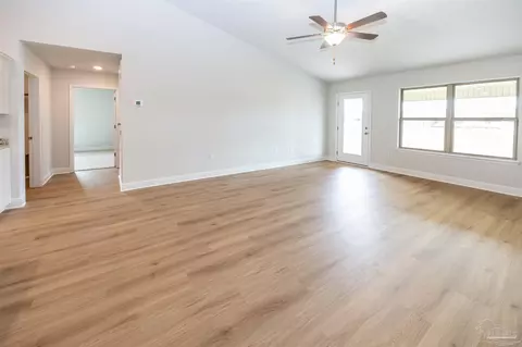 Living - 6275 Pineapple Dr, Milton, FL 32570 photo 2 of 3