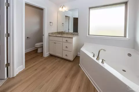 Bath - 6275 Pineapple Dr, Milton, FL 32570 photo 7 of 7
