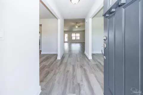 Entry Way - 6269 Pineapple Dr, Milton, FL 32570 photo 1 of 3