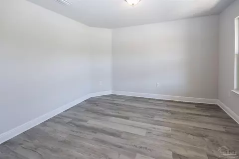 Bedroom - 6269 Pineapple Dr, Milton, FL 32570 photo 1 of 6