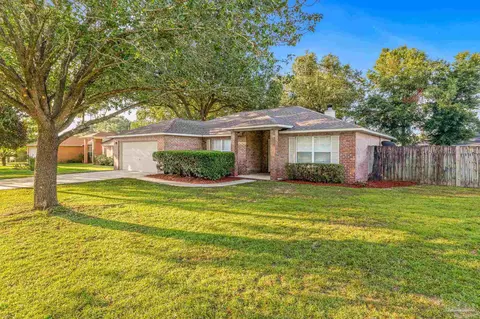 5077 Copperfield Dr, Pace, FL 32571 photo 2