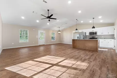 2545 Ten Mile Rd, Pace, FL 32571 photo 9