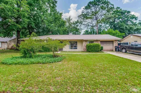 4140 April Rd, Pensacola, FL 32504