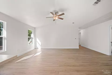 Living - 3284 Damon Dr, Milton, FL 32583 photo 3 of 6