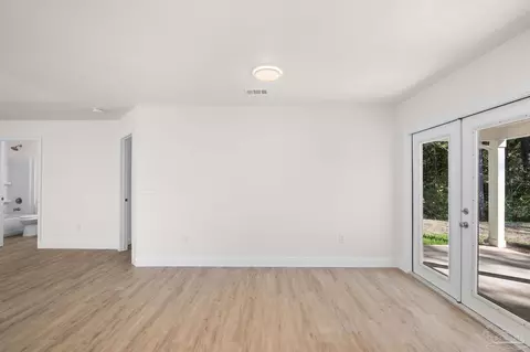 Living - 3284 Damon Dr, Milton, FL 32583 photo 5 of 6