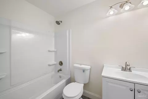 Bath - 3284 Damon Dr, Milton, FL 32583 photo 4 of 4