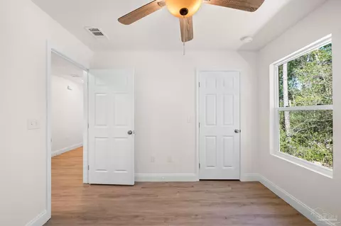 Bedroom - 3284 Damon Dr, Milton, FL 32583 photo 4 of 6