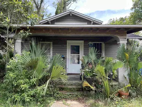 911 W Chase St, Pensacola, FL 32502