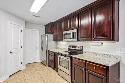 4419 Lisa Ln, Pace, FL 32571 photo 10