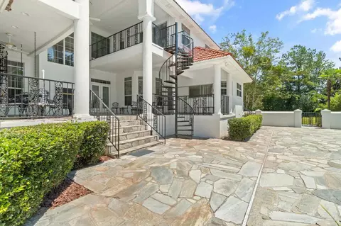 Exterior - 5475 Oakmont Dr, Pace, FL 32571 photo 4 of 8
