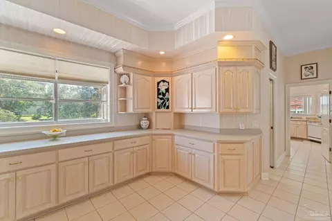 Kitchen - 5475 Oakmont Dr, Pace, FL 32571 photo 2 of 4