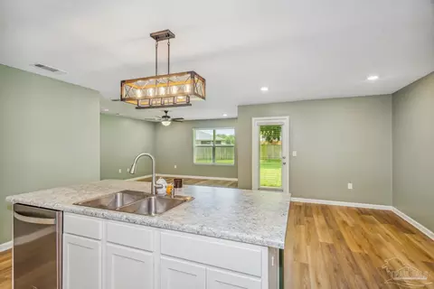 4323 White Cedar Ct, Pace, FL 32571 photo 8