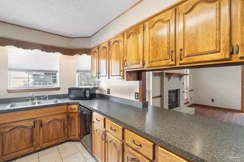 5309 Timothy Ln, Milton, FL 32570 photo 13