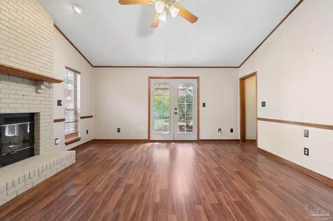 5309 Timothy Ln, Milton, FL 32570 photo 8