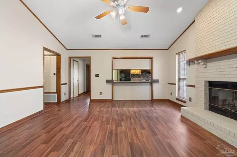 5309 Timothy Ln, Milton, FL 32570 photo 6