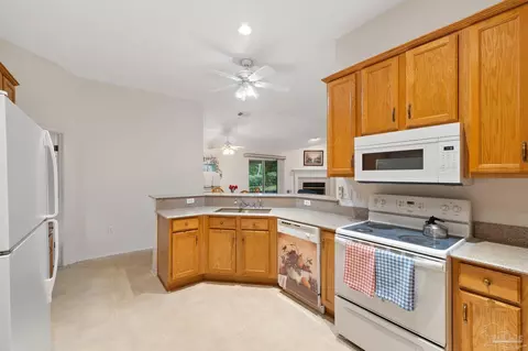 5073 Brookside Dr, Pace, FL 32571 photo 15