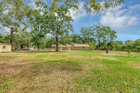4261 Pace Ln, Pace, FL 32571 photo 32