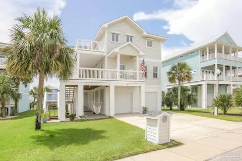 70 Calle Marbella, Pensacola Beach, FL 32561