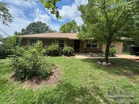 1221 Pinewood Ln, Crestview, FL 32539 photo 3